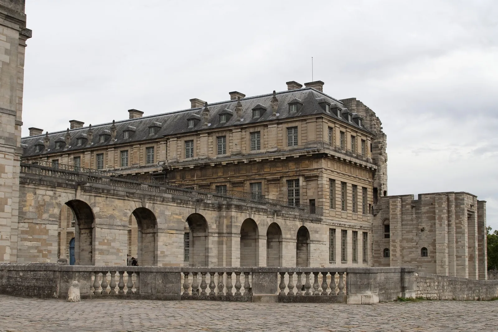 Hotel Pavillon de la Reine, Paris
