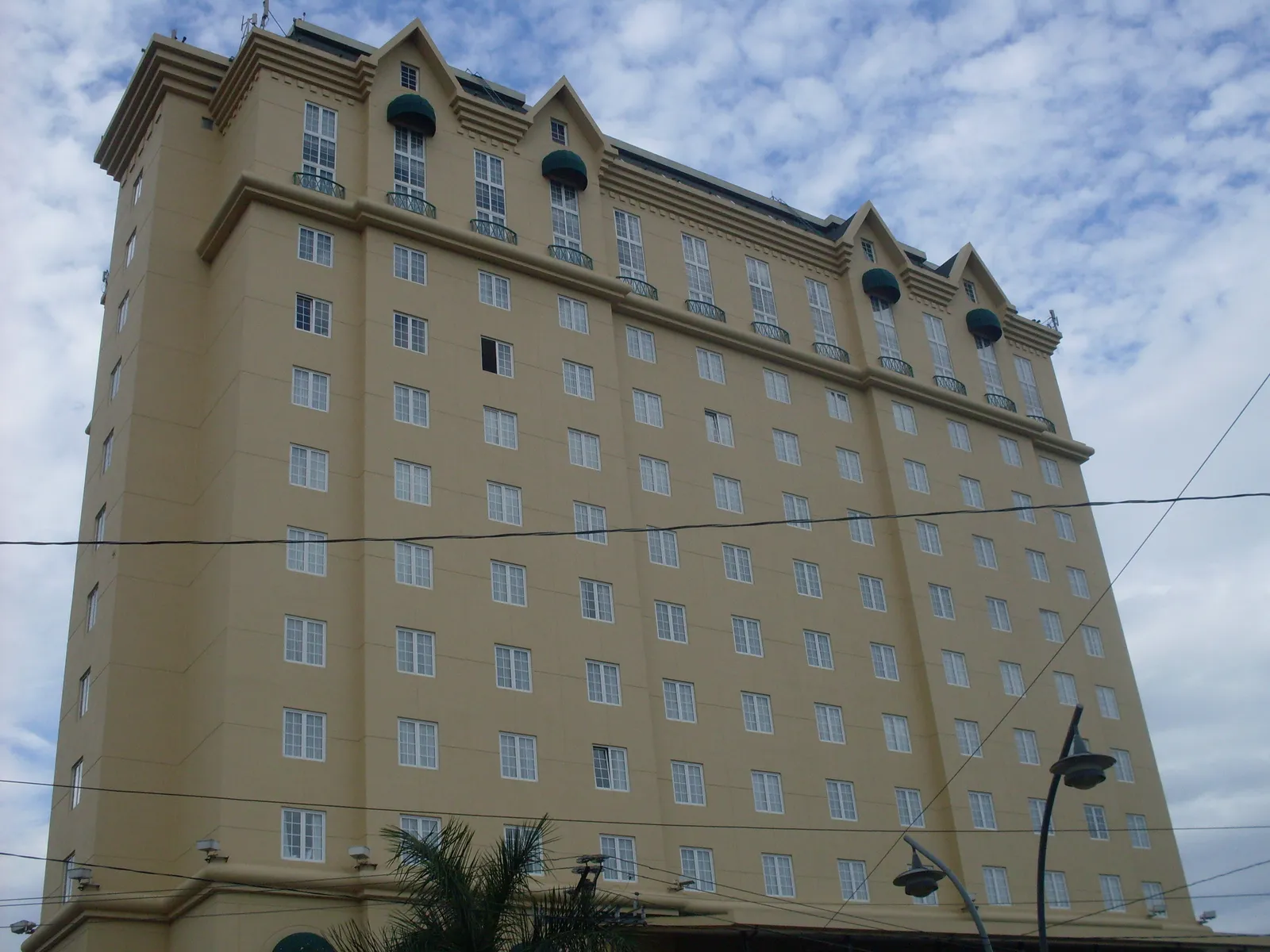 Barceló San Salvador, San Salvador