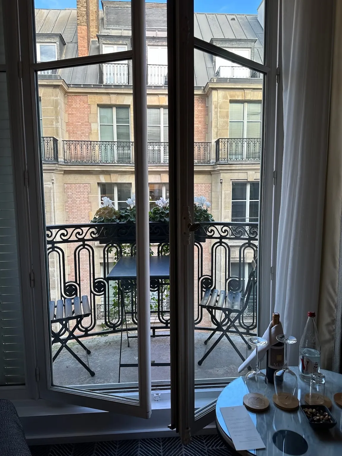 Hotel Vernet Champs Elysees — Exterior, Paris