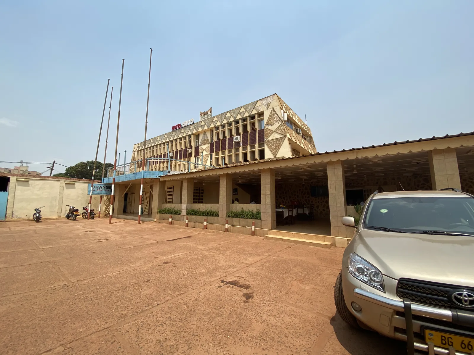 Hotel Levy's — Exterior, Bangui