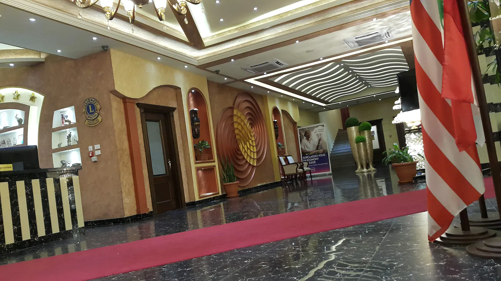 Boulevard Palace Hotel — Exterior, Monrovia