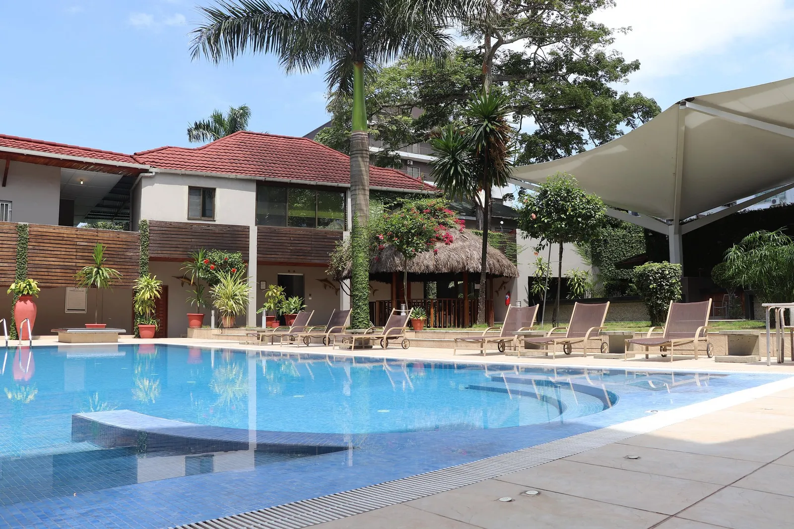 Mamba Point Hotel — Exterior, Monrovia