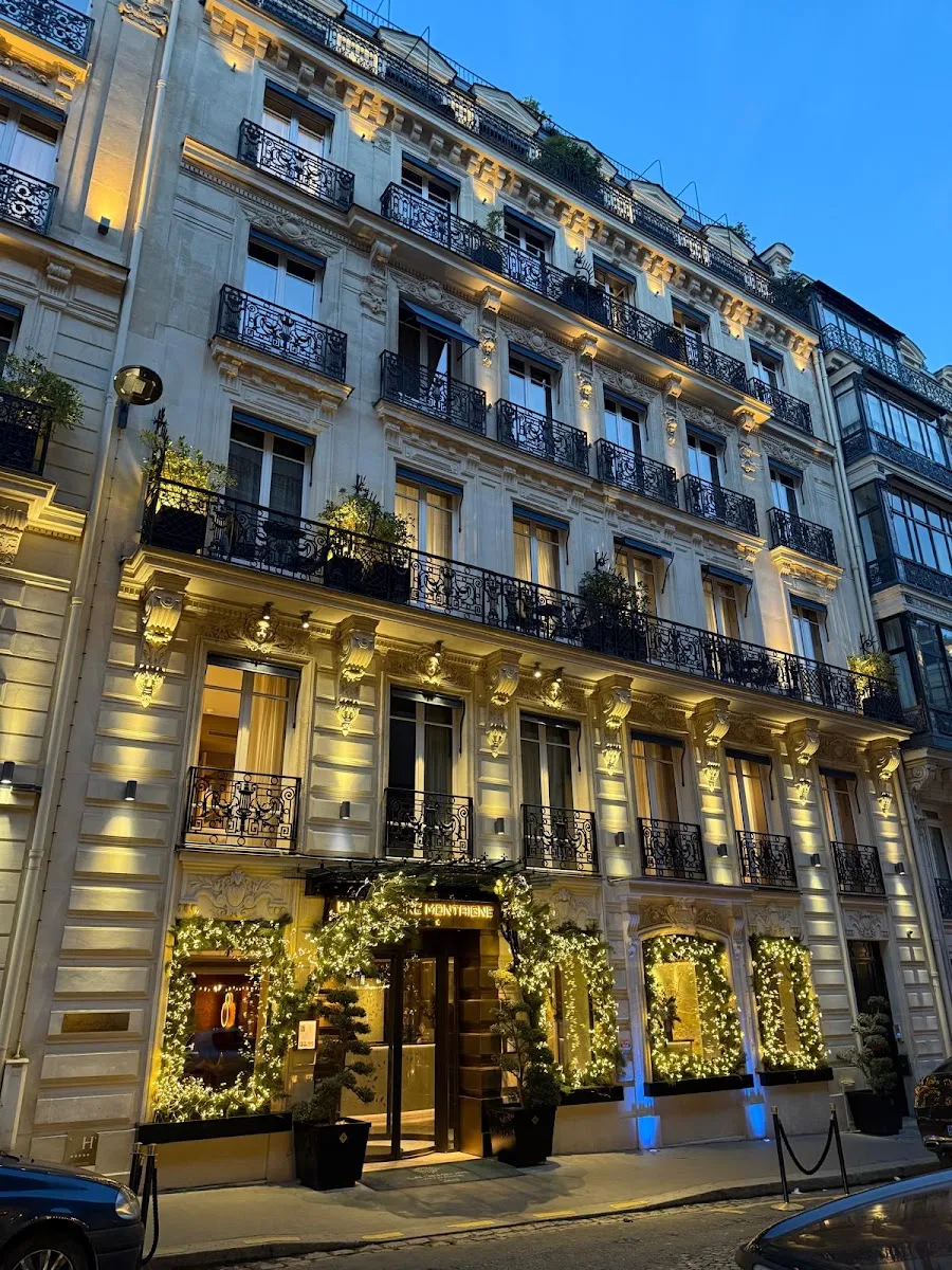 La Demeure Montaigne — Exterior, Paris