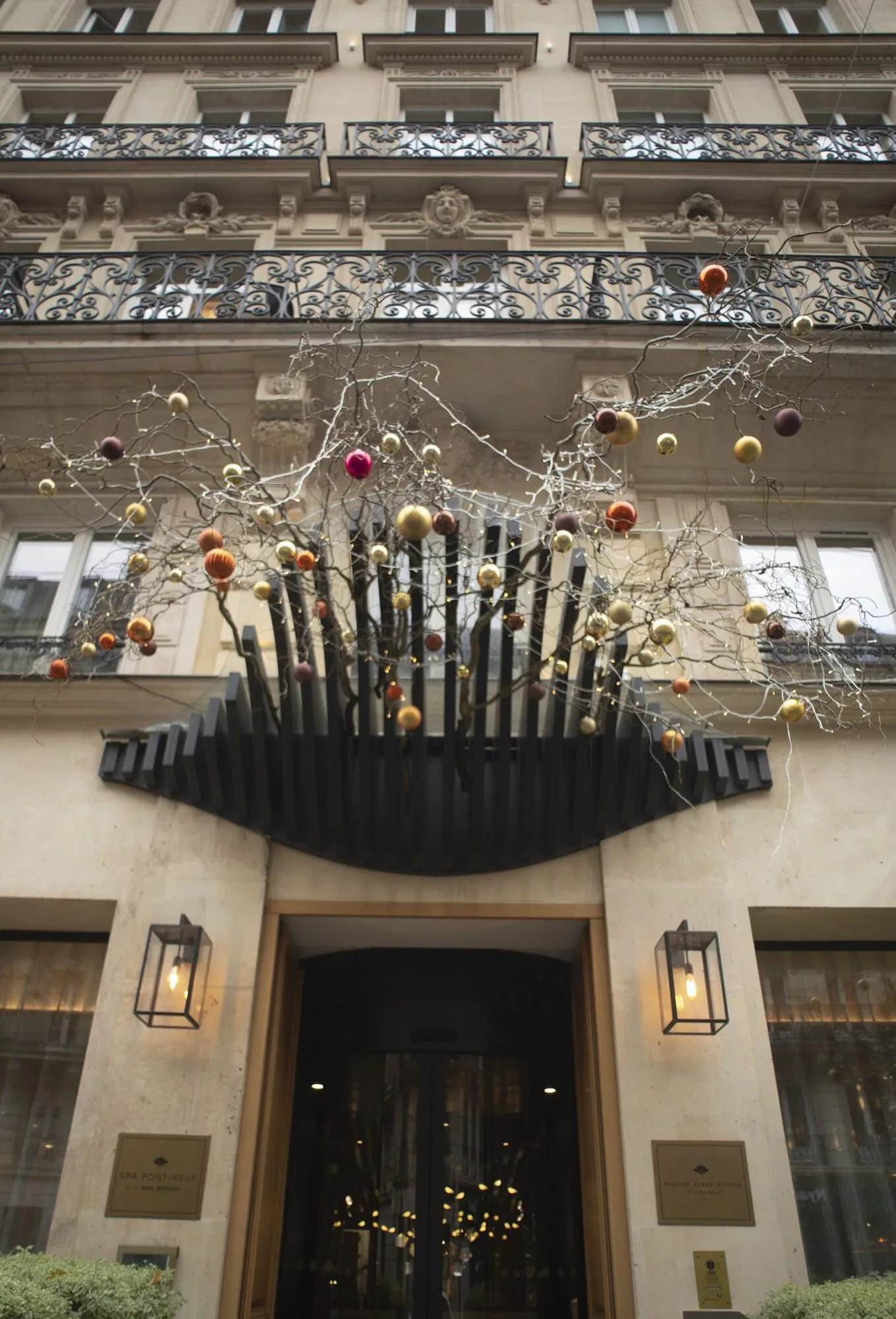 Maison Albar – Le Pont-Neuf — Exterior, Paris