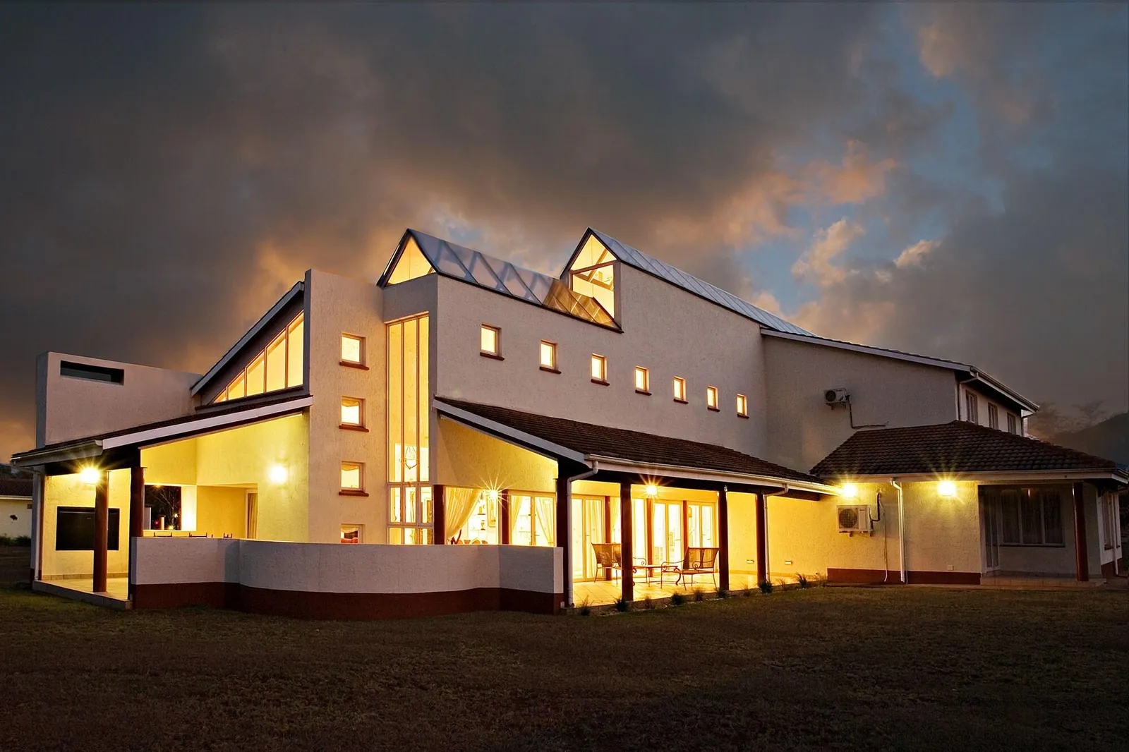 Royal Villas Eswatini — Exterior, Ezulwini