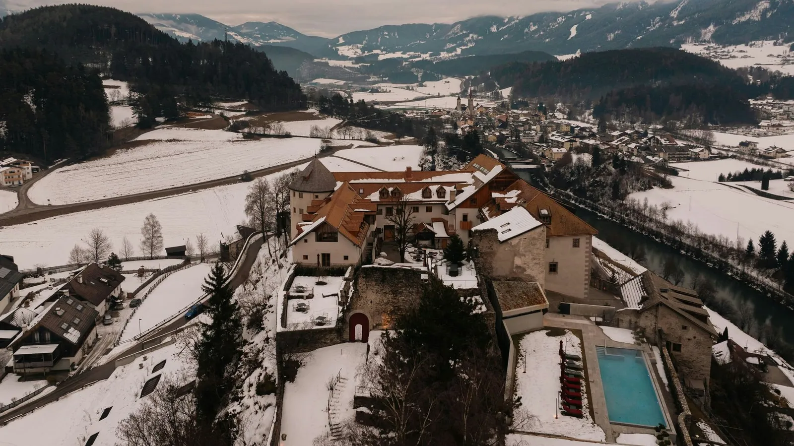 Castel Badia — Exterior, San Lorenzo di Sebato