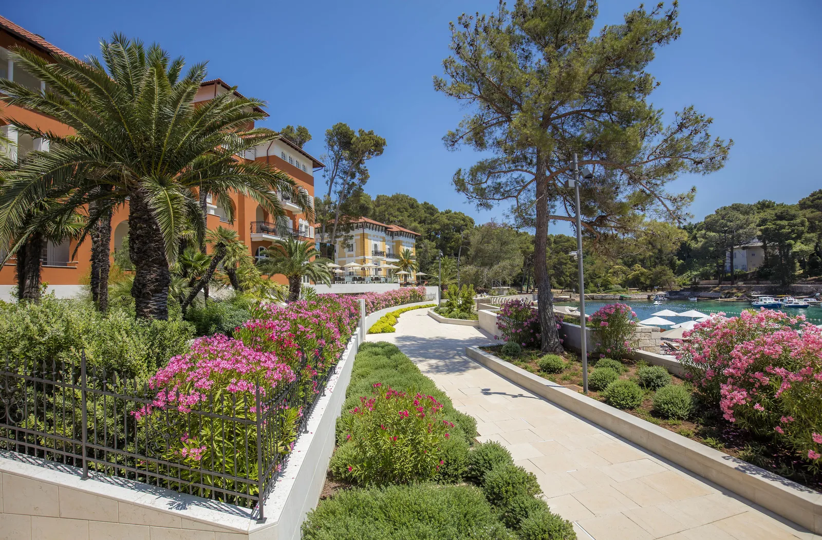 Boutique Hotel Alhambra — Exterior, Mali Lošinj