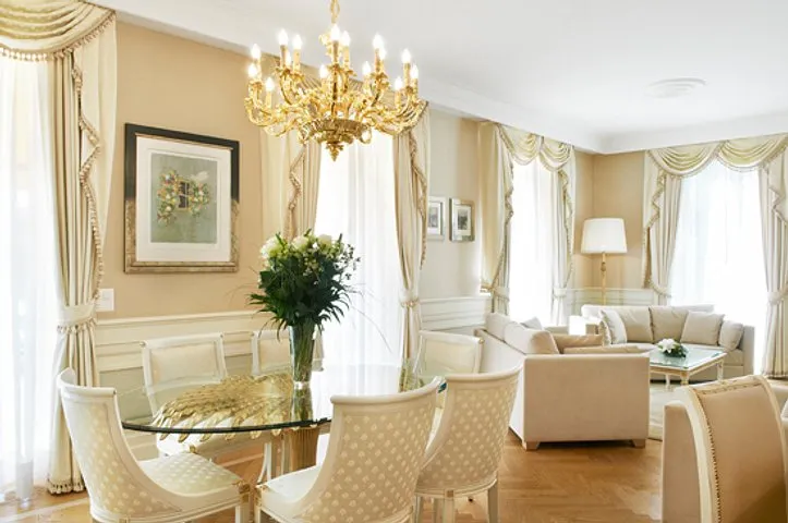 Clinique La Prairie — At a glance, Clarens-Montreux