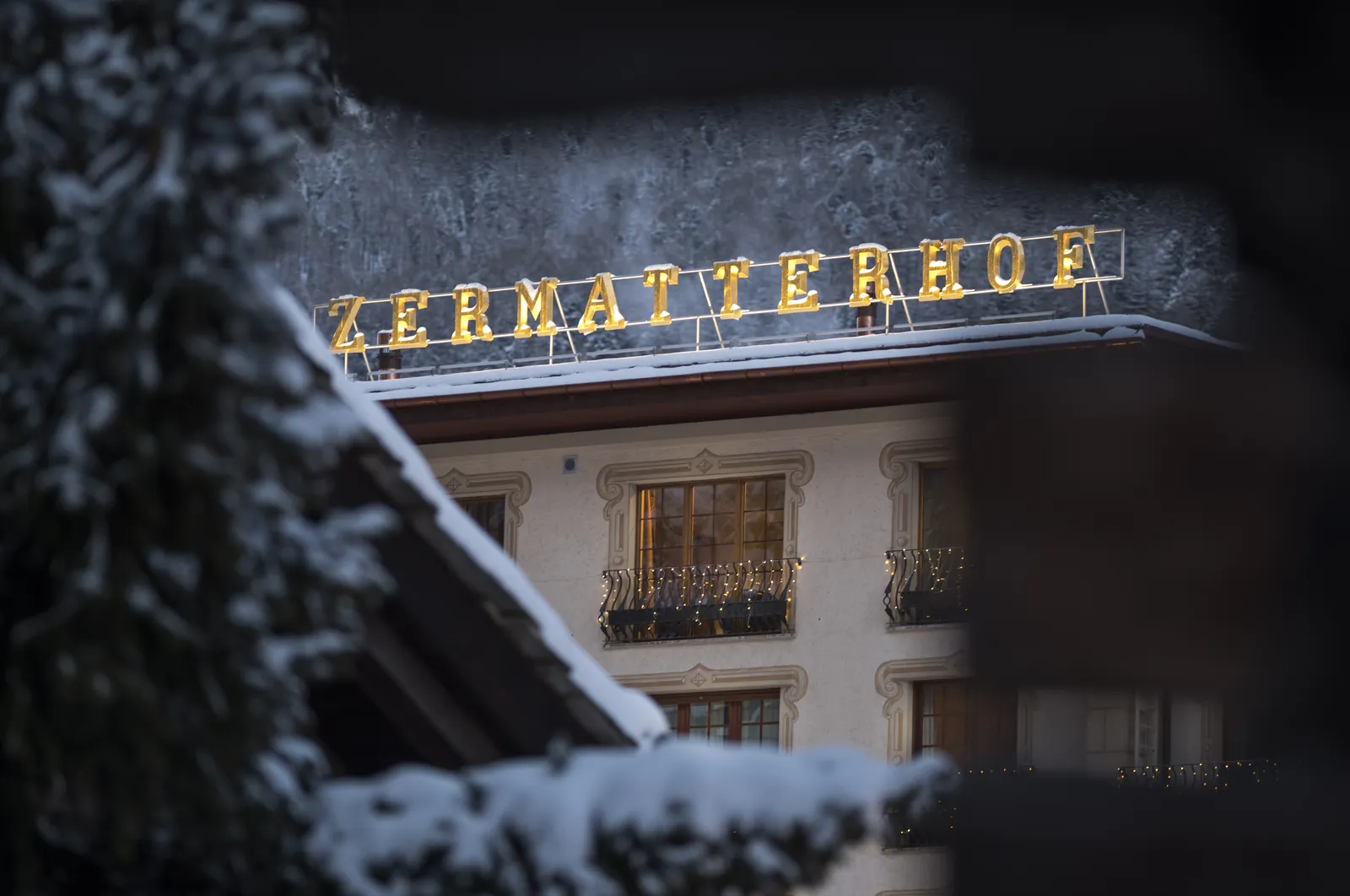 Grand Hotel Zermatterhof — Exterior, Zermatt