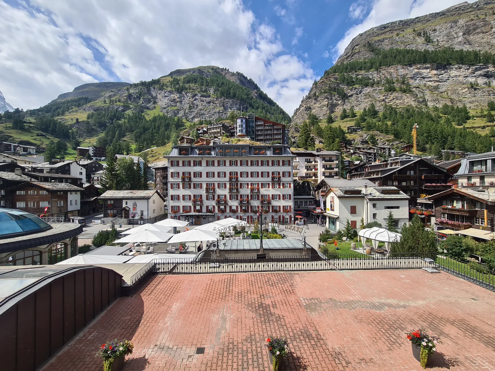 Grand Hotel Zermatterhof — Exterior, Zermatt