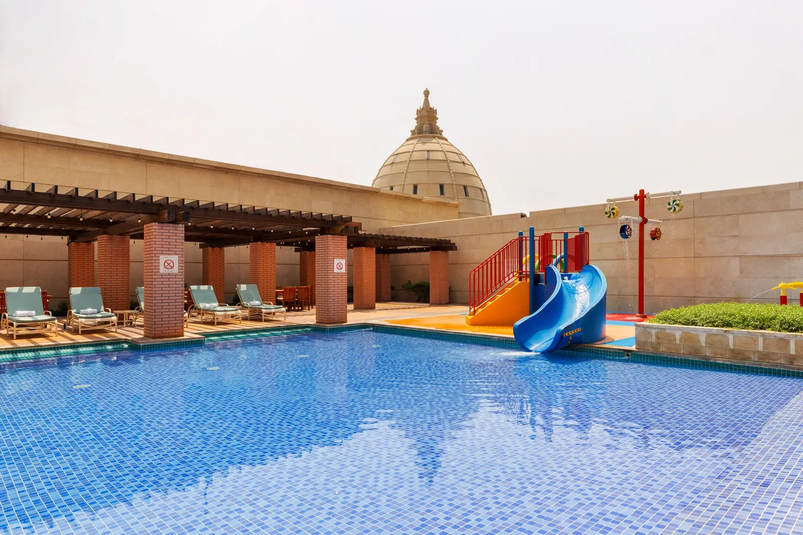 Hilton Dubai Al Habtoor City — Exterior, Dubai