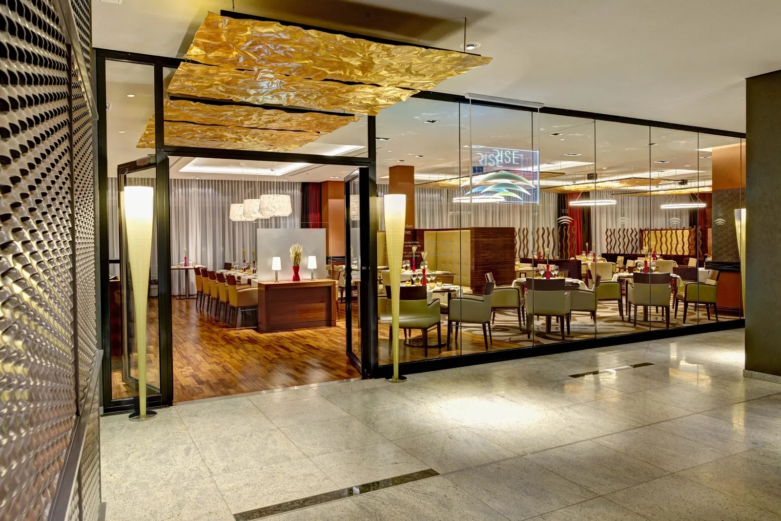 Hilton Frankfurt Airport — Exterior, Frankfurt