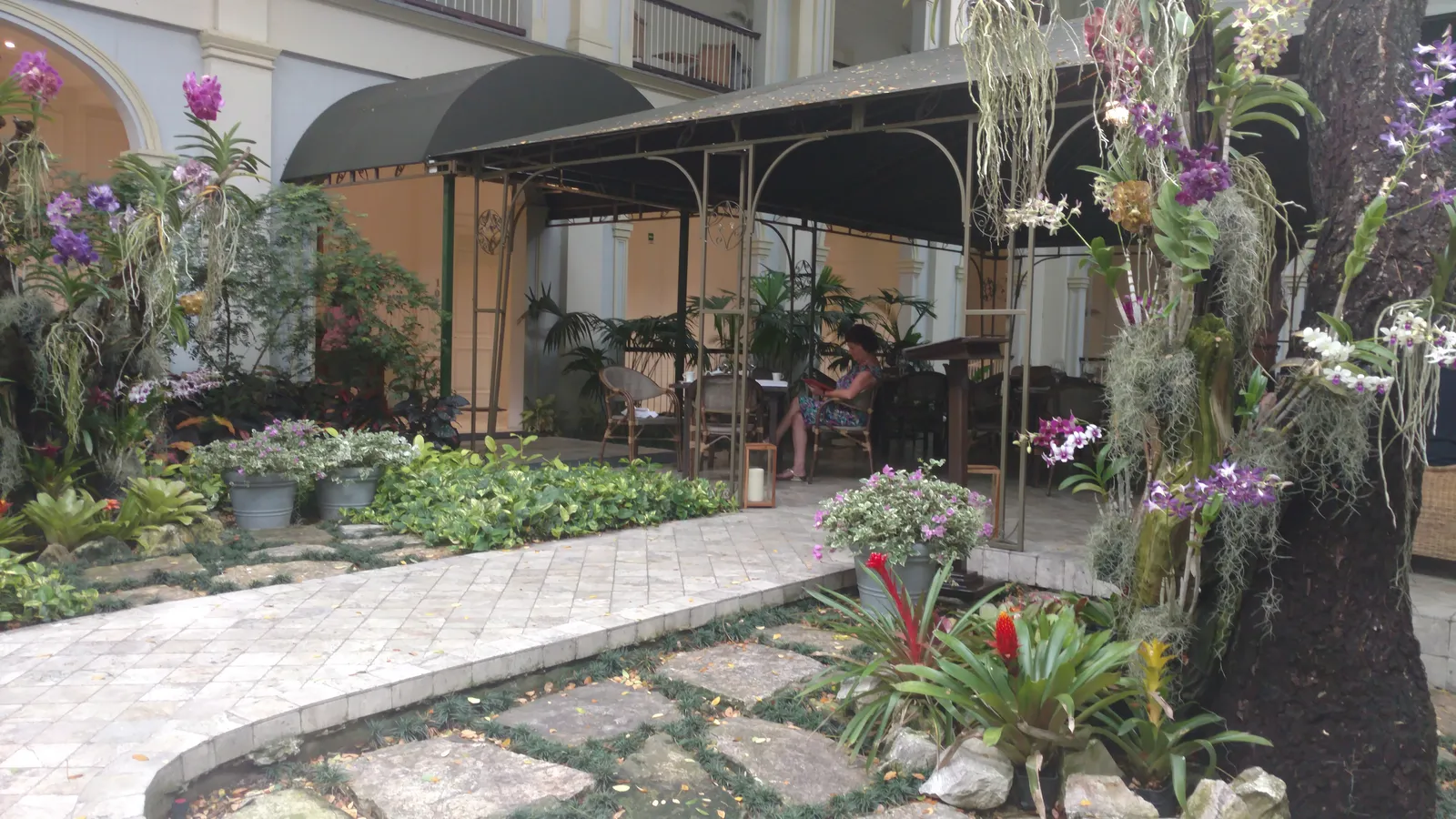 Hotel del Parque — Exterior, Guayaquil