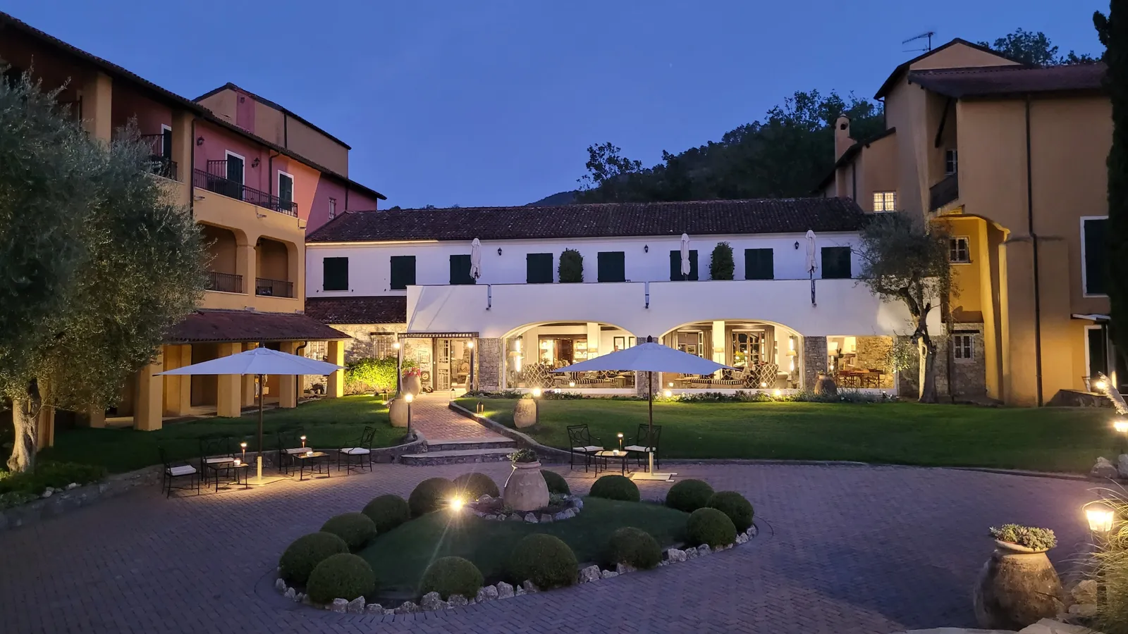 La Meridiana Relais & Chateaux — Exterior, Garlenda