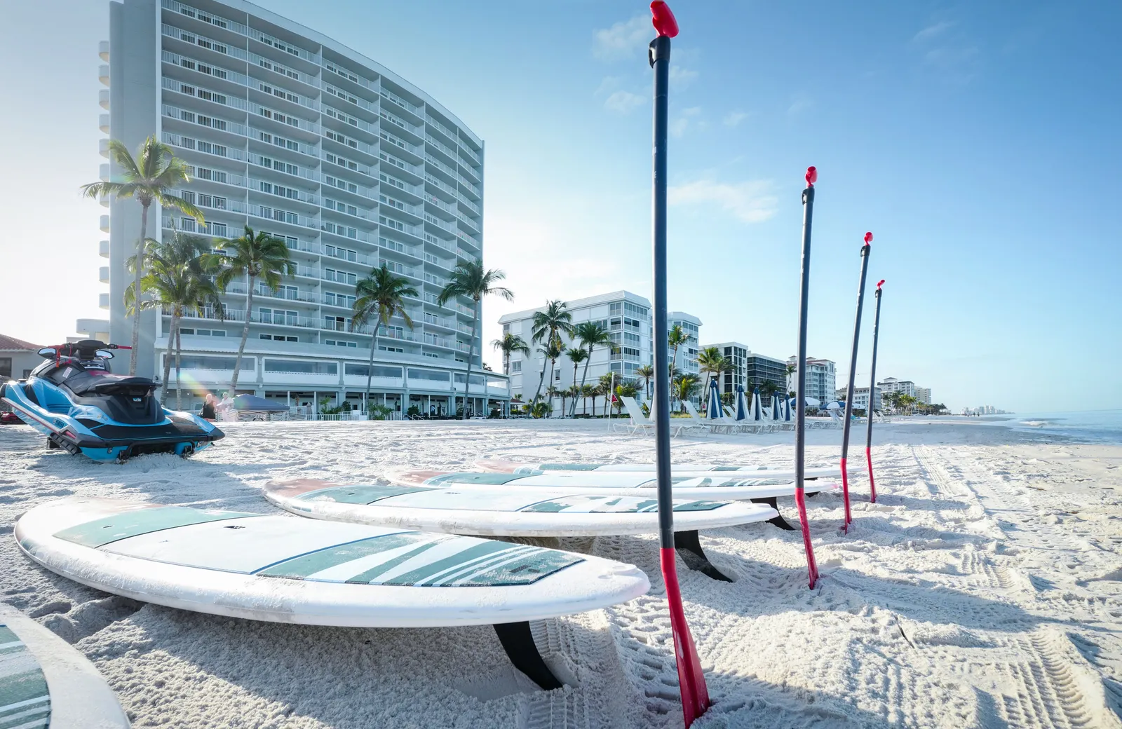 LaPlaya Beach & Golf Resort — Exterior, Naples