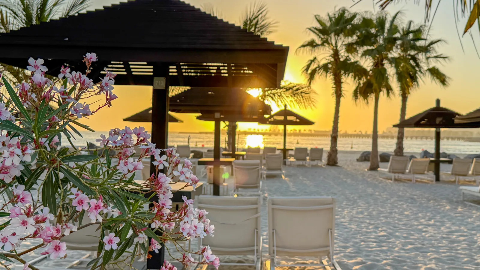 Le Royal Méridien Beach Resort & Spa — Exterior, Dubai