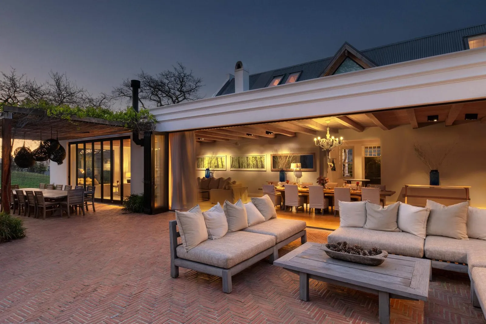 Mont Rochelle — Exterior, Franschhoek