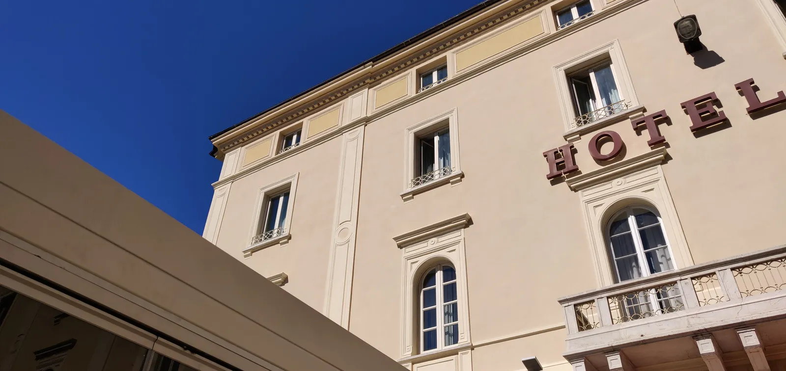 Sina Brufani — Exterior, Perugia