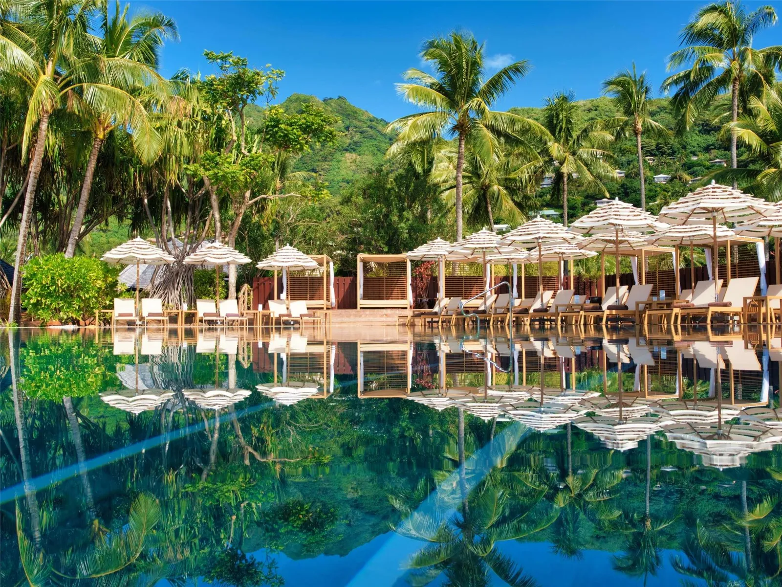 Sofitel Kia Ora Moorea Beach Resort — Exterior, Moorea