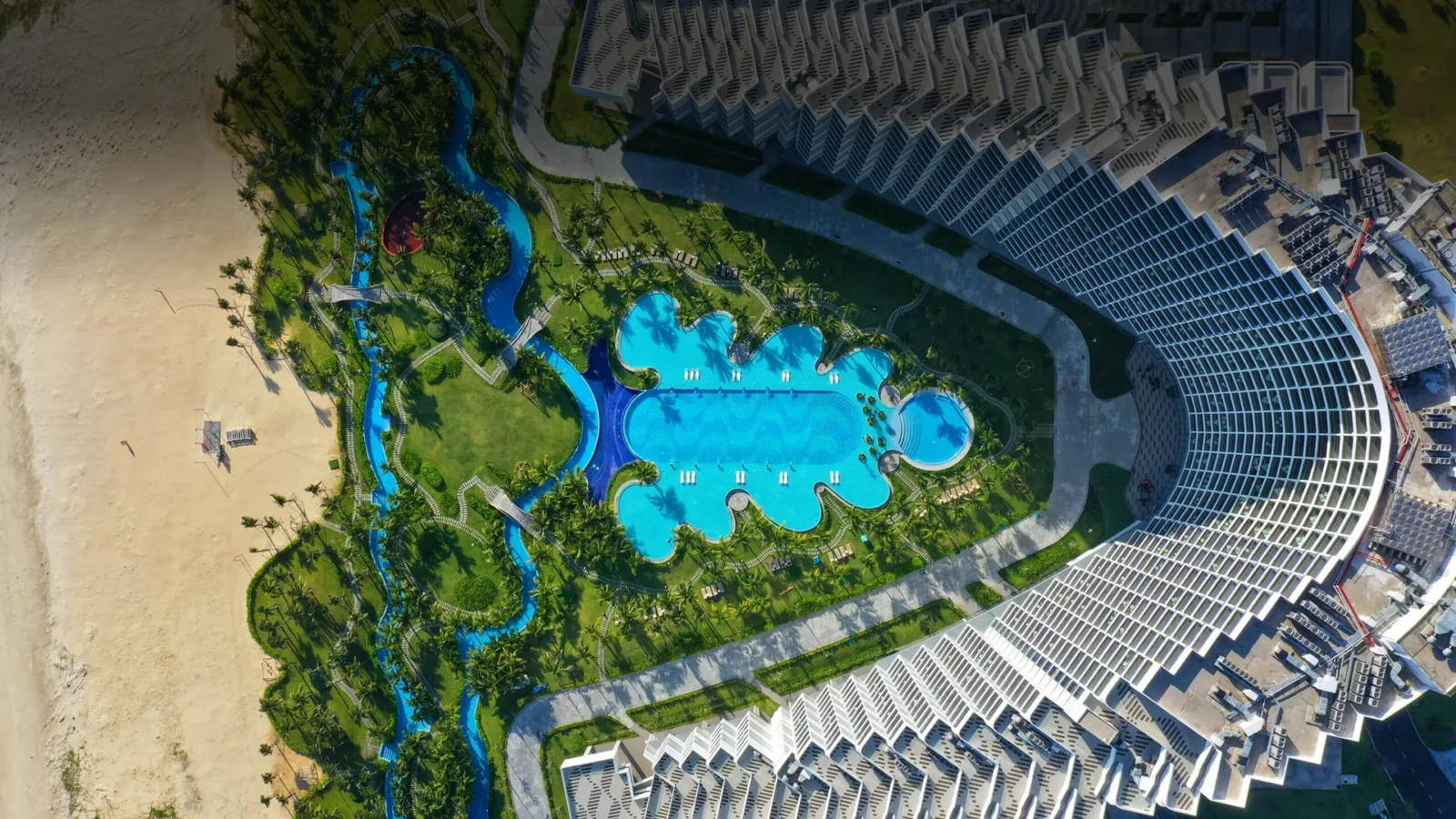 The Empyrean Cam Ranh Beach Resort, Cam Ranh