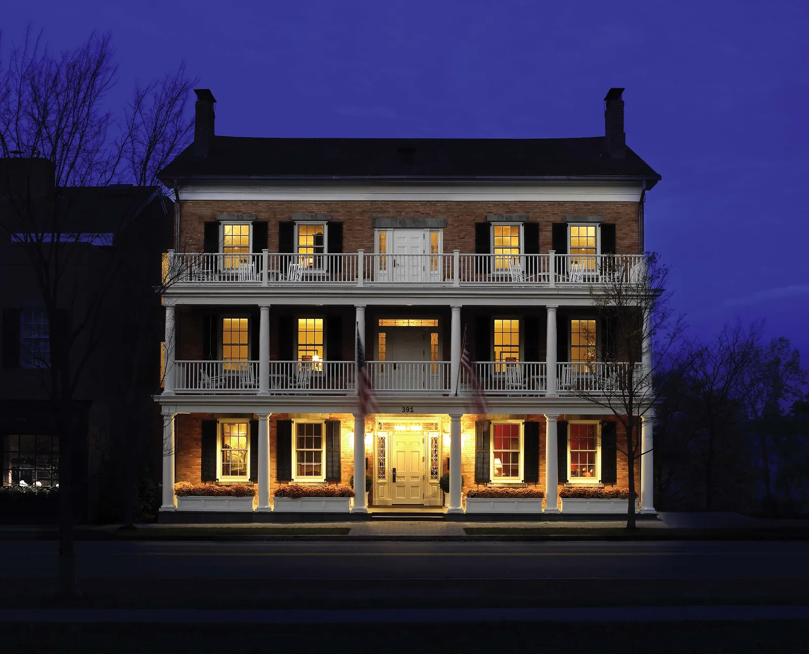 The Inns of Aurora — Exterior, Aurora