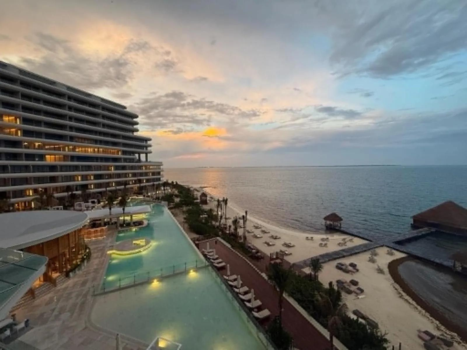 The St. Regis Costa Mujeres Resort, Cancun — Exterior, Cancún