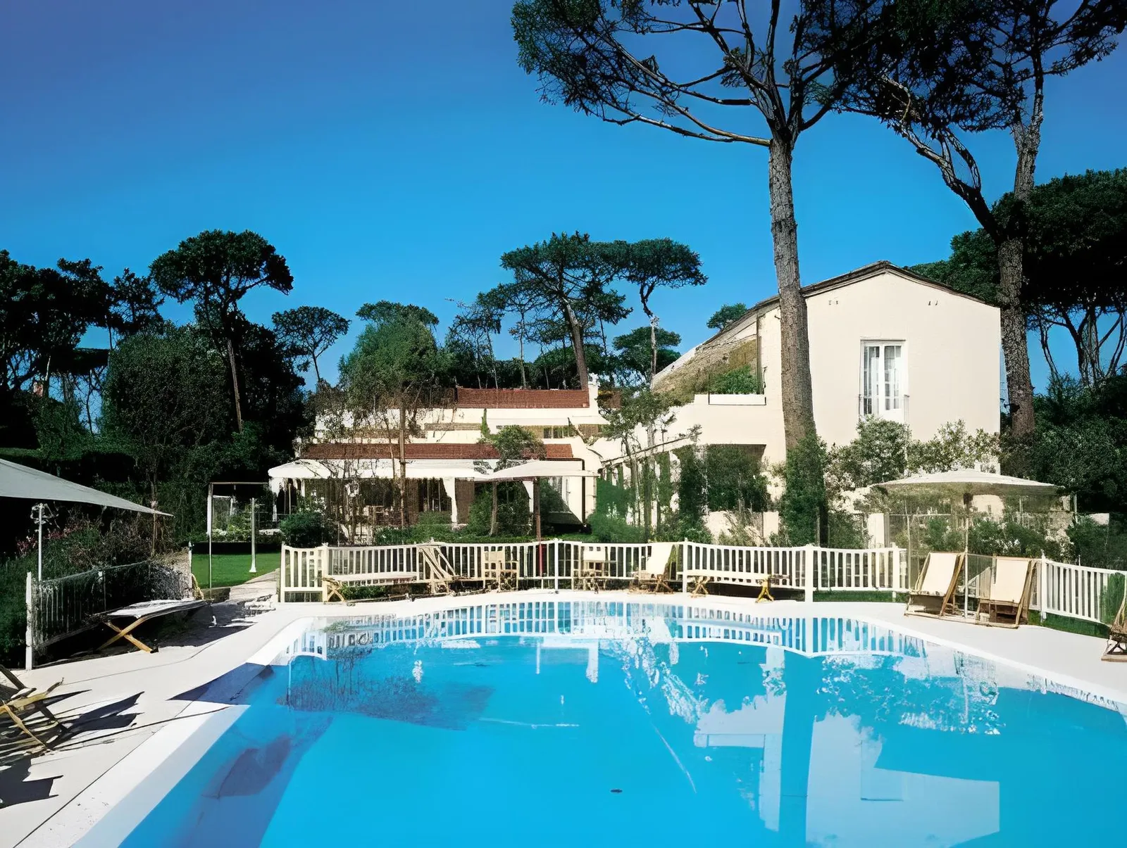 Villa Roma Imperiale — Exterior, Forte dei Marmi
