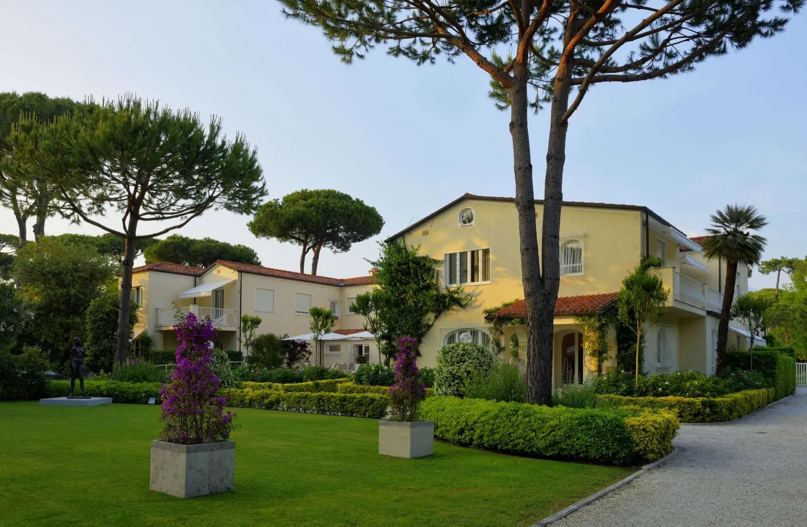 Villa Roma Imperiale — Exterior, Forte dei Marmi