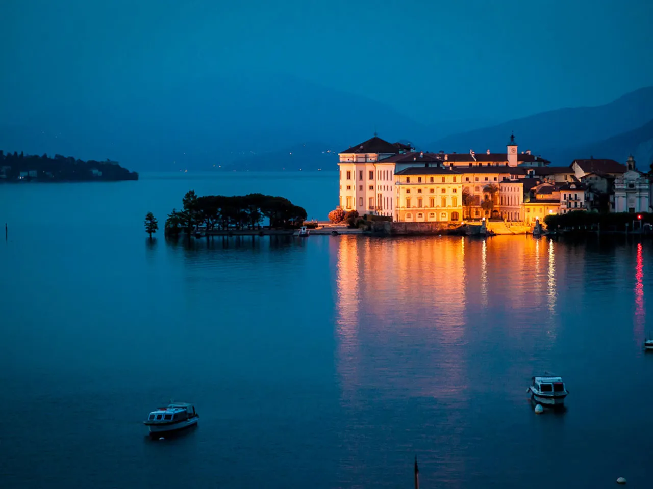 Villa e Palazzo Aminta, Stresa