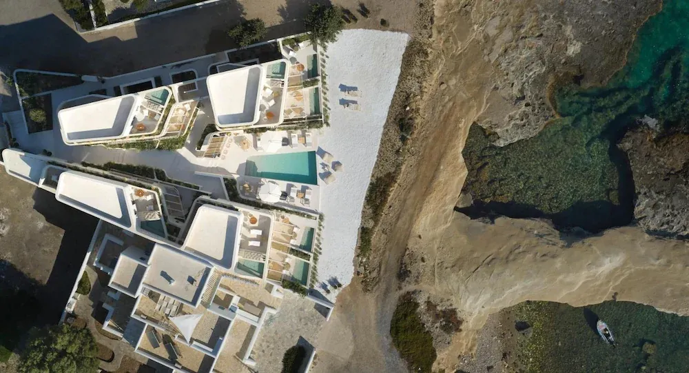 White Pebble Suites — Exterior, Pollonia