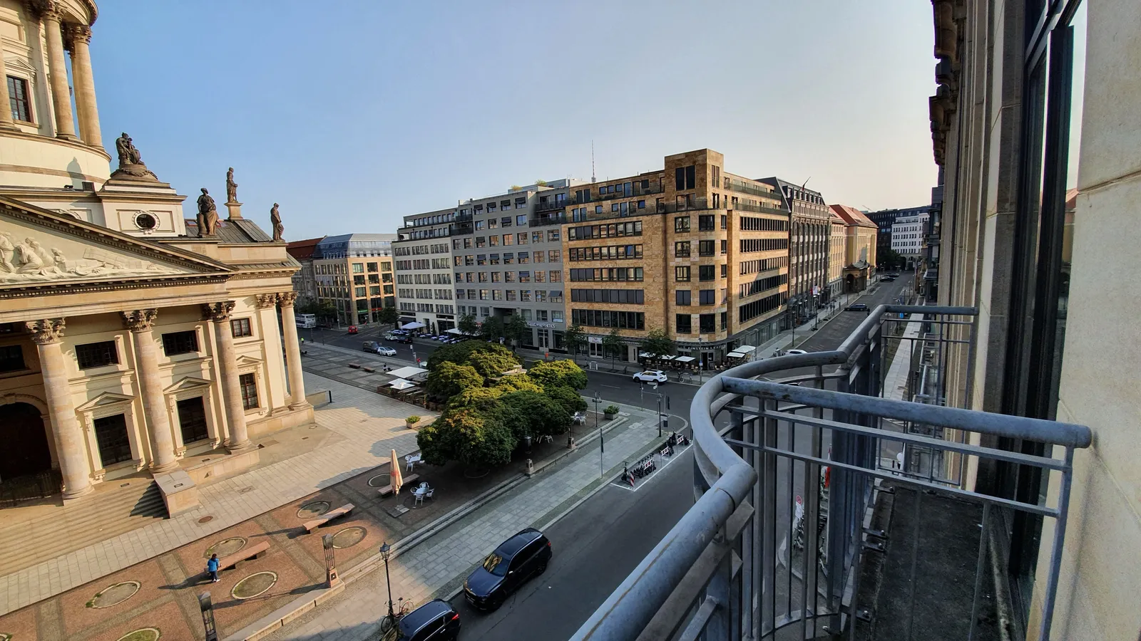 Hilton Berlin — Exterior, Berlin