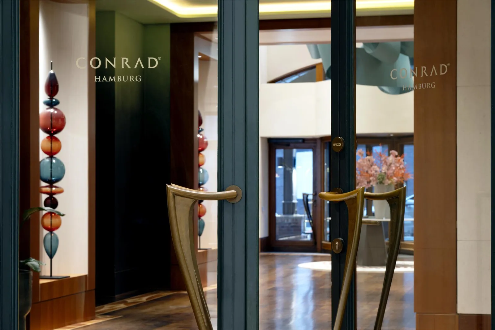 Conrad Hamburg — Exterior, Hamburg