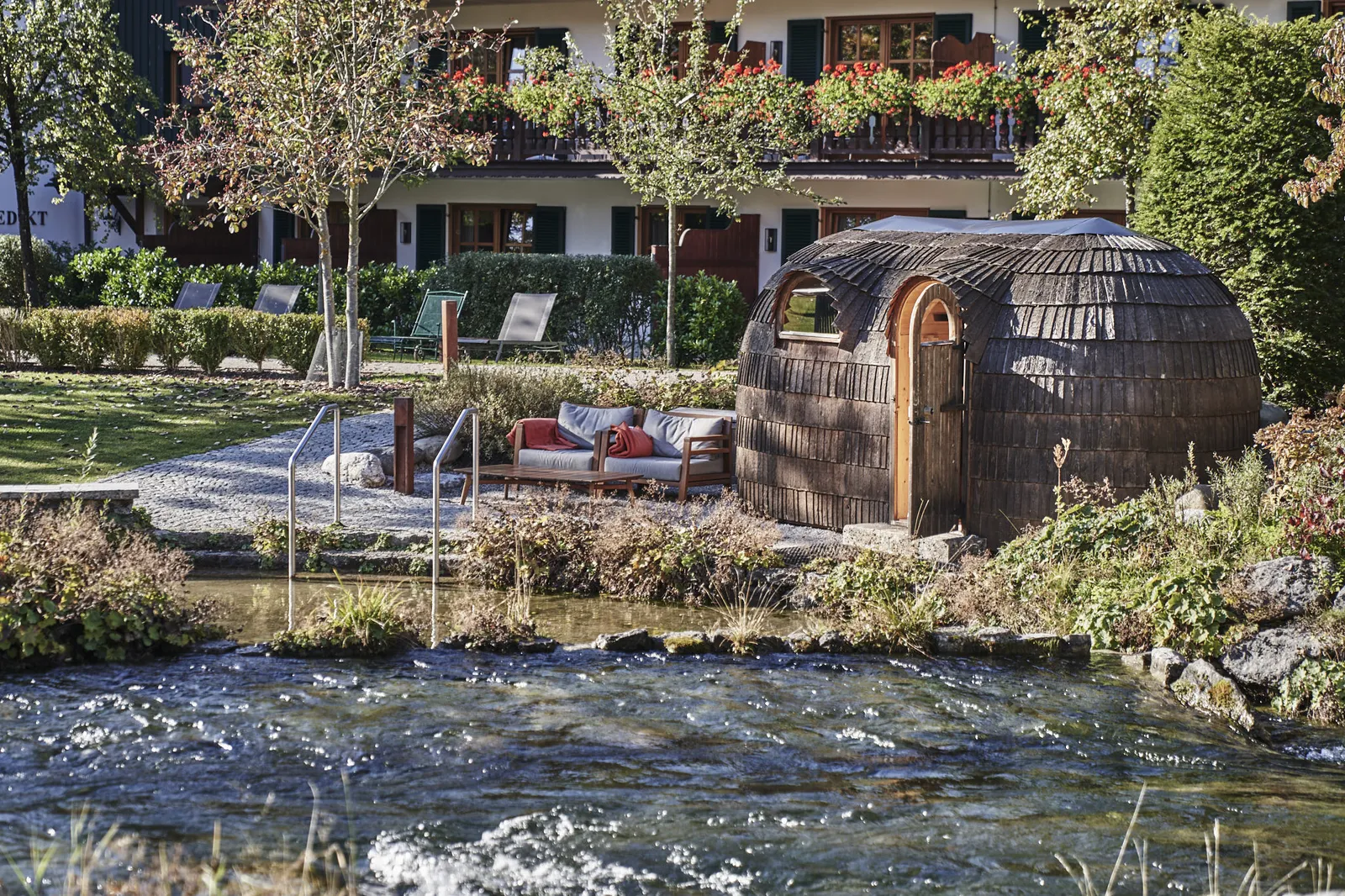 Spa & Resort Bachmair Weissach — Exterior, Kreuth