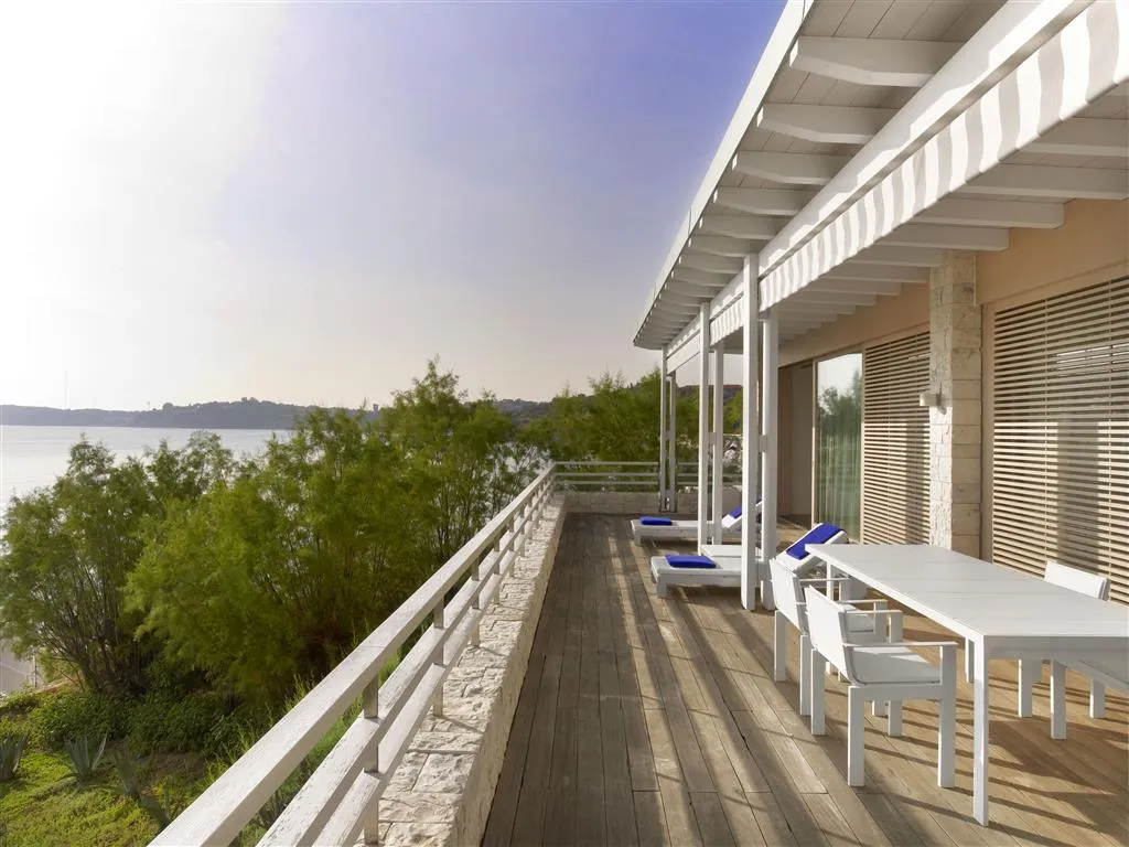 Four Seasons Astir Palace Hotel Athens — Exterior, Athens