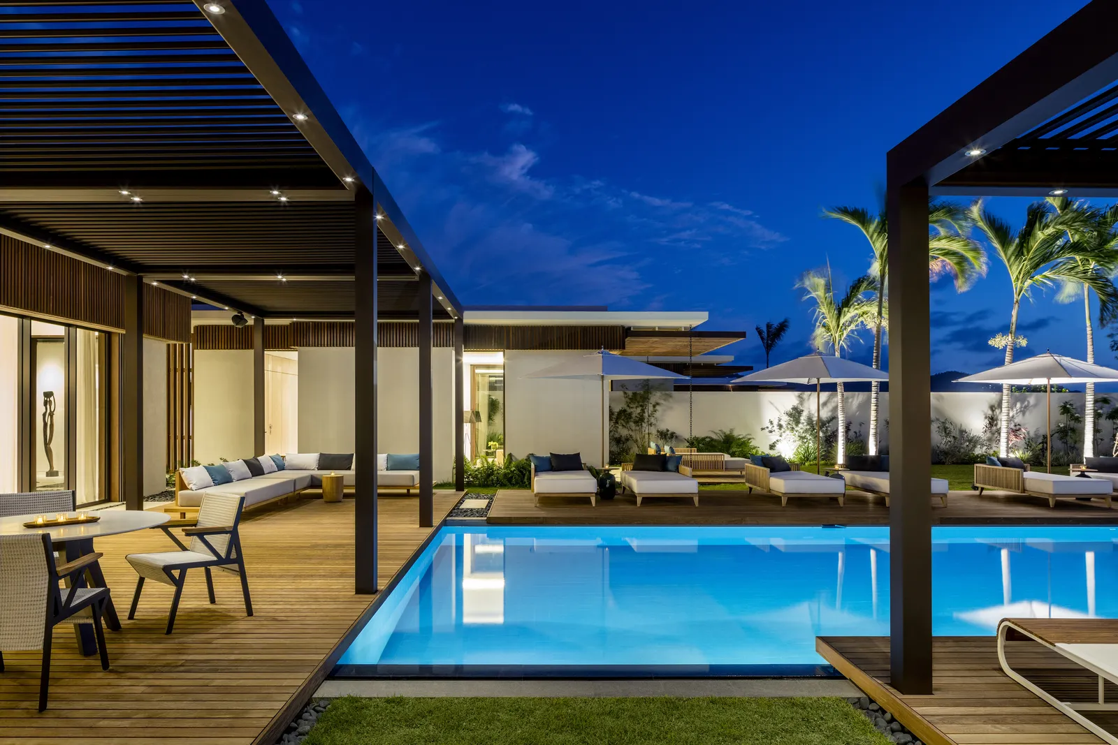 Silversands Grenada — Exterior, St. George's