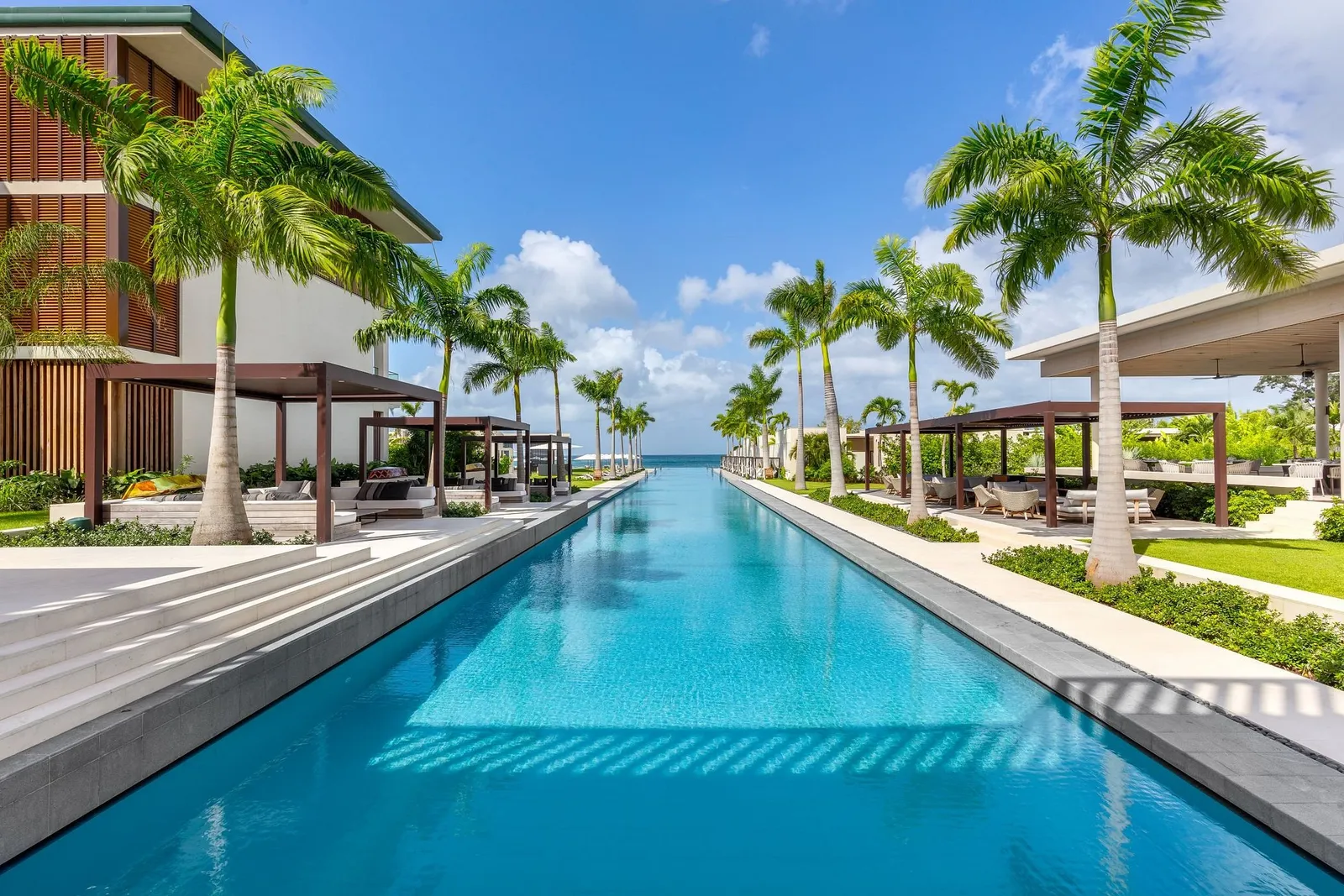 Silversands Grenada — Exterior, St. George's