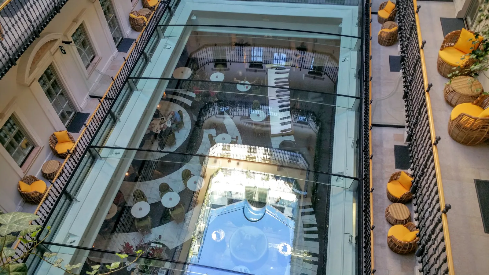 Aria Hotel Budapest by Library Hotel Collection — Exterior, Budapest