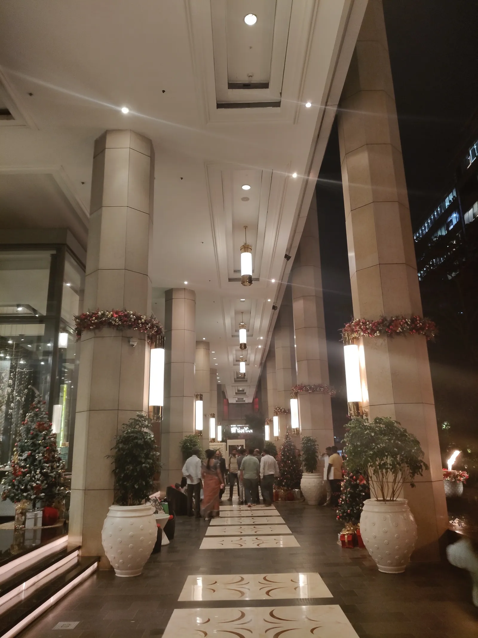 The Ritz-Carlton, Bangalore — Exterior, Bengaluru