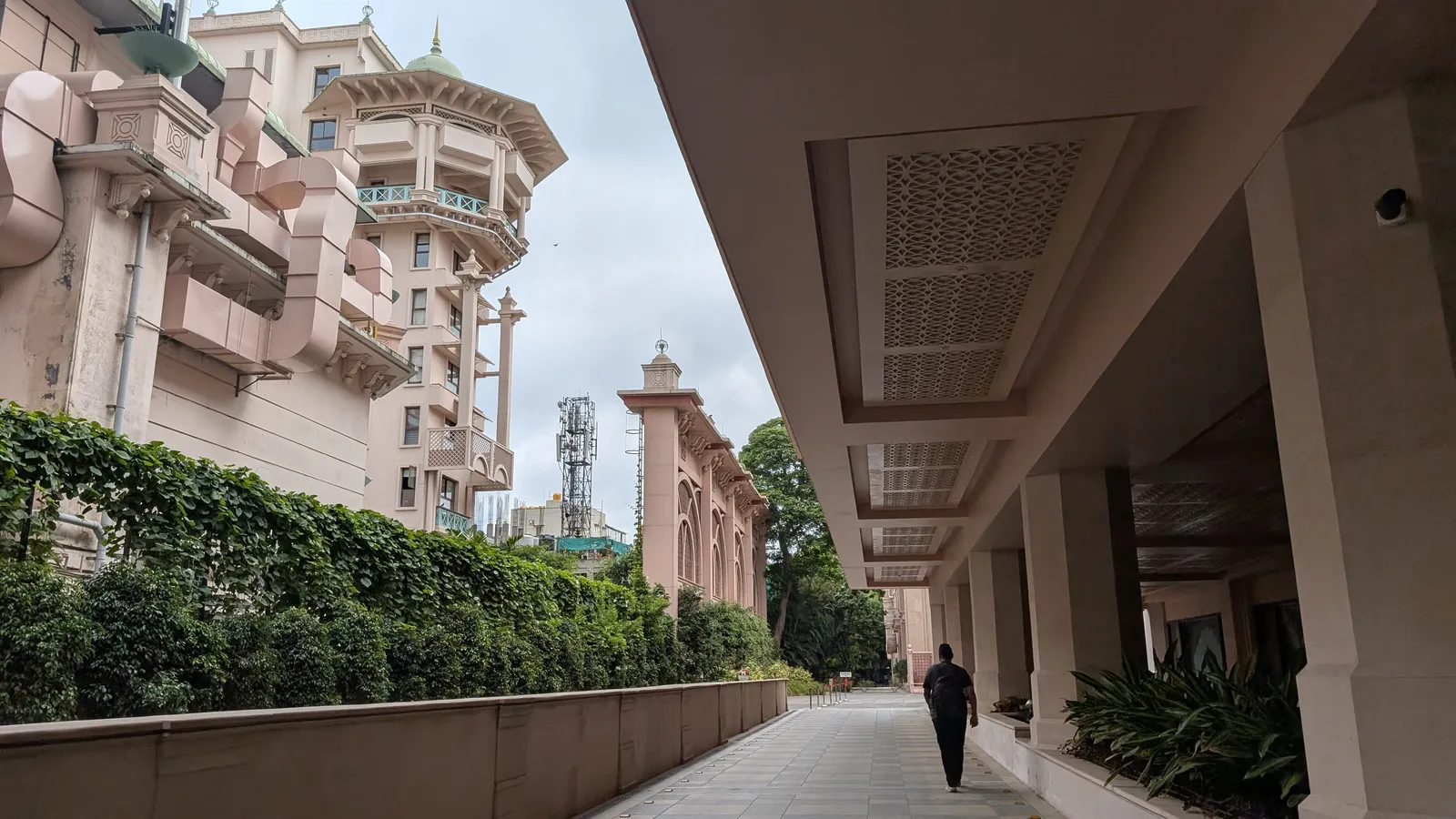 The Leela Palace Bengaluru — Exterior, Bengaluru