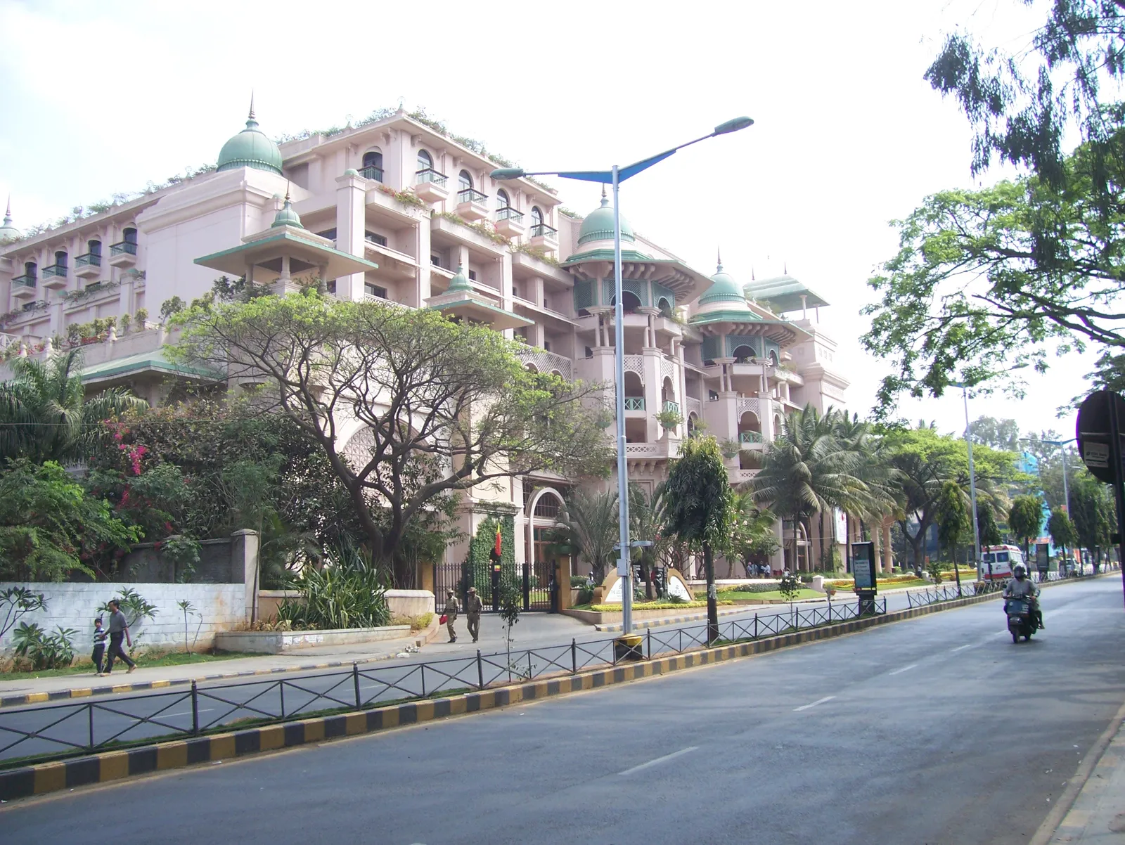The Leela Palace Bengaluru, Bengaluru