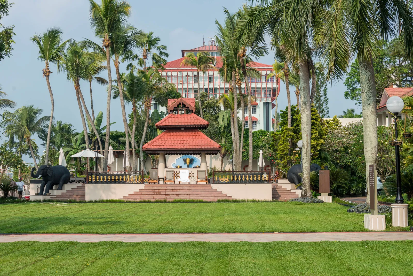 Taj Malabar Resort & Spa — Exterior, Kochi