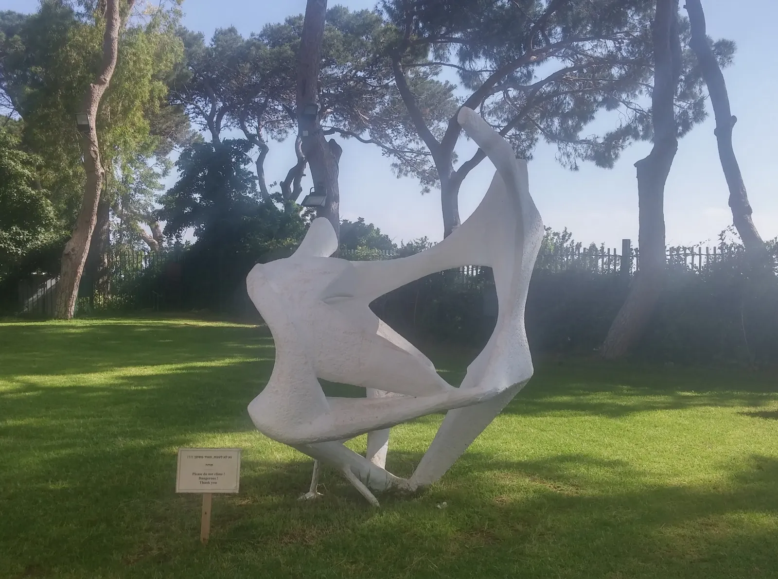 Dan Carmel, Haifa