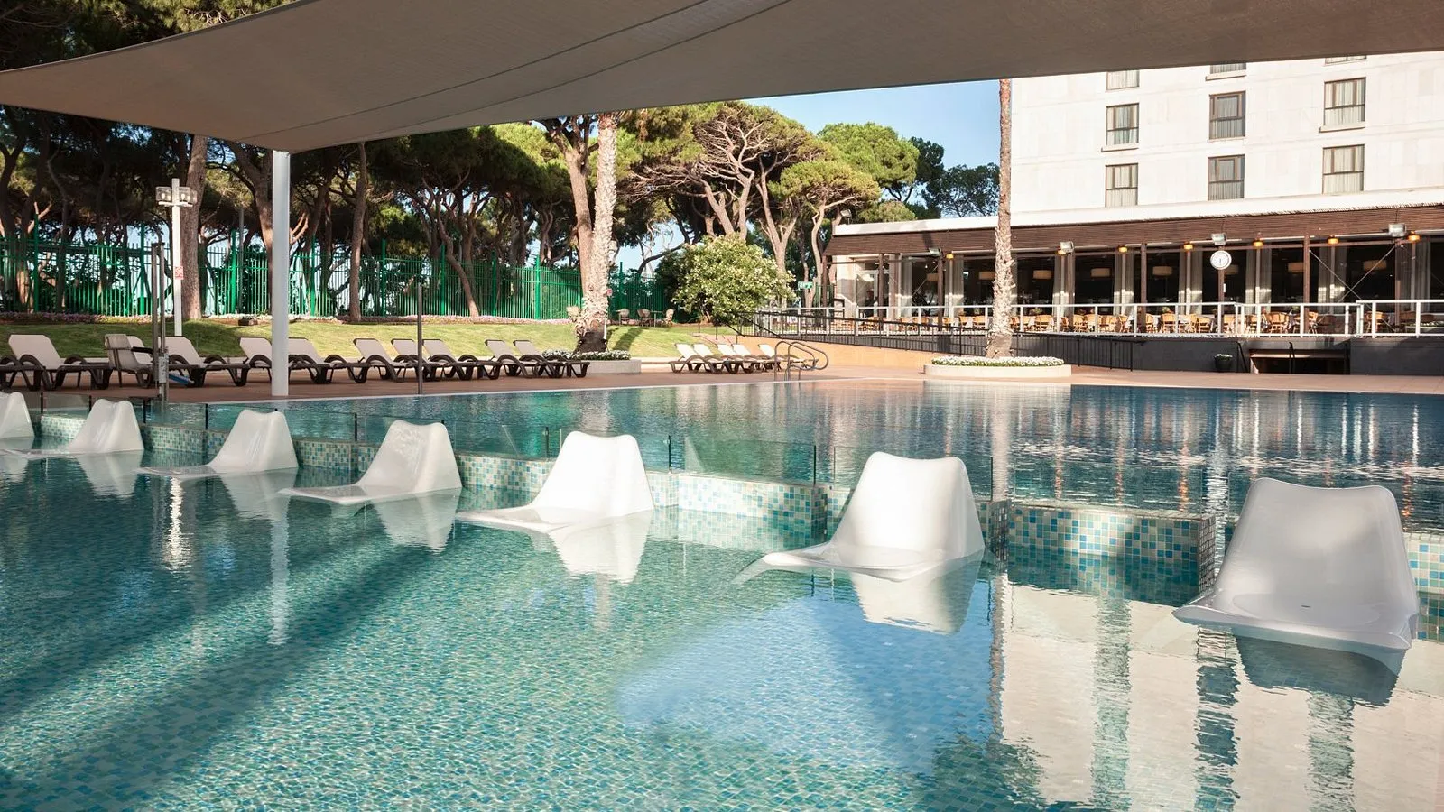Dan Carmel — Exterior, Haifa