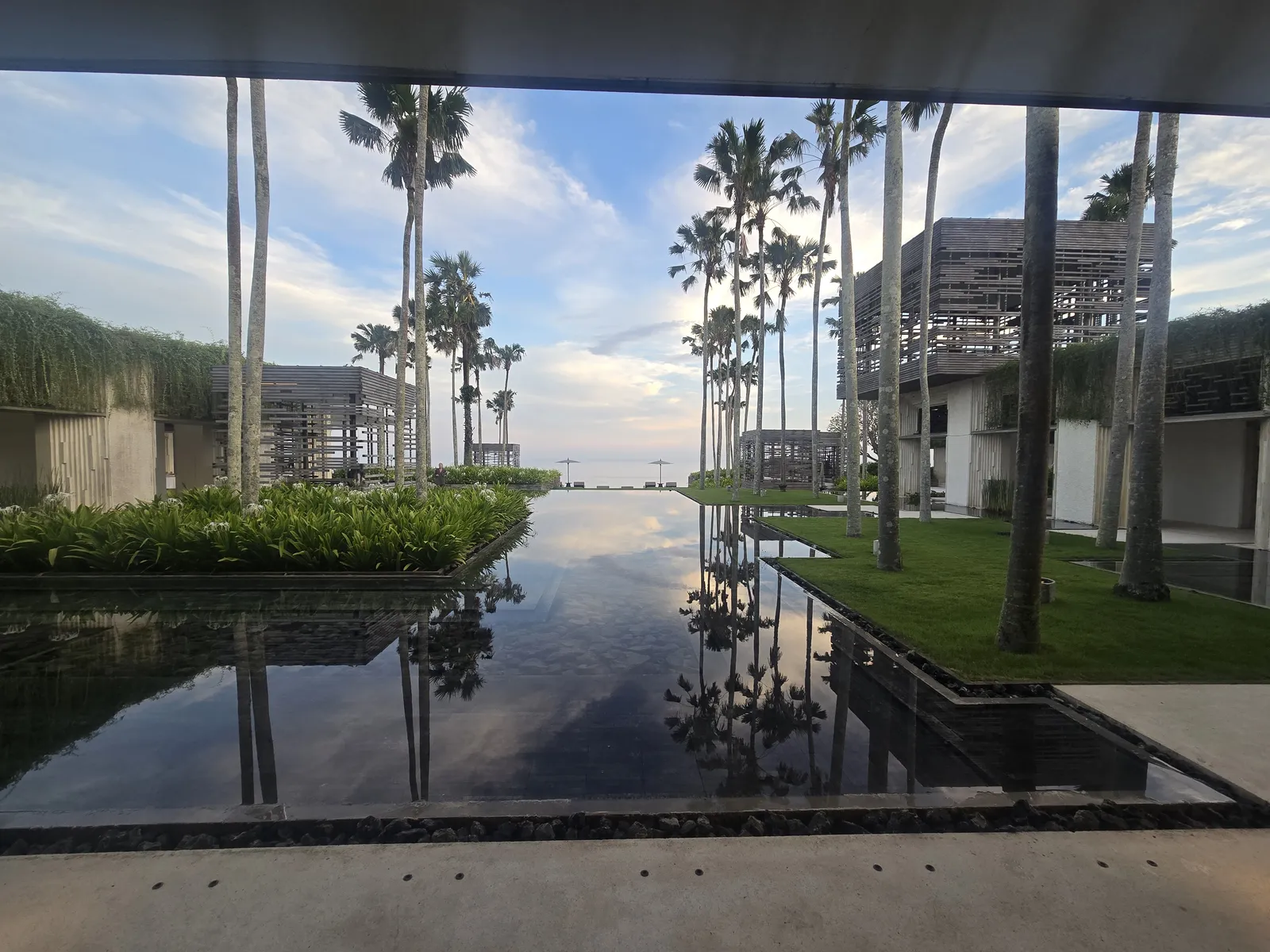 Alila Villas Uluwatu — Exterior, Uluwatu