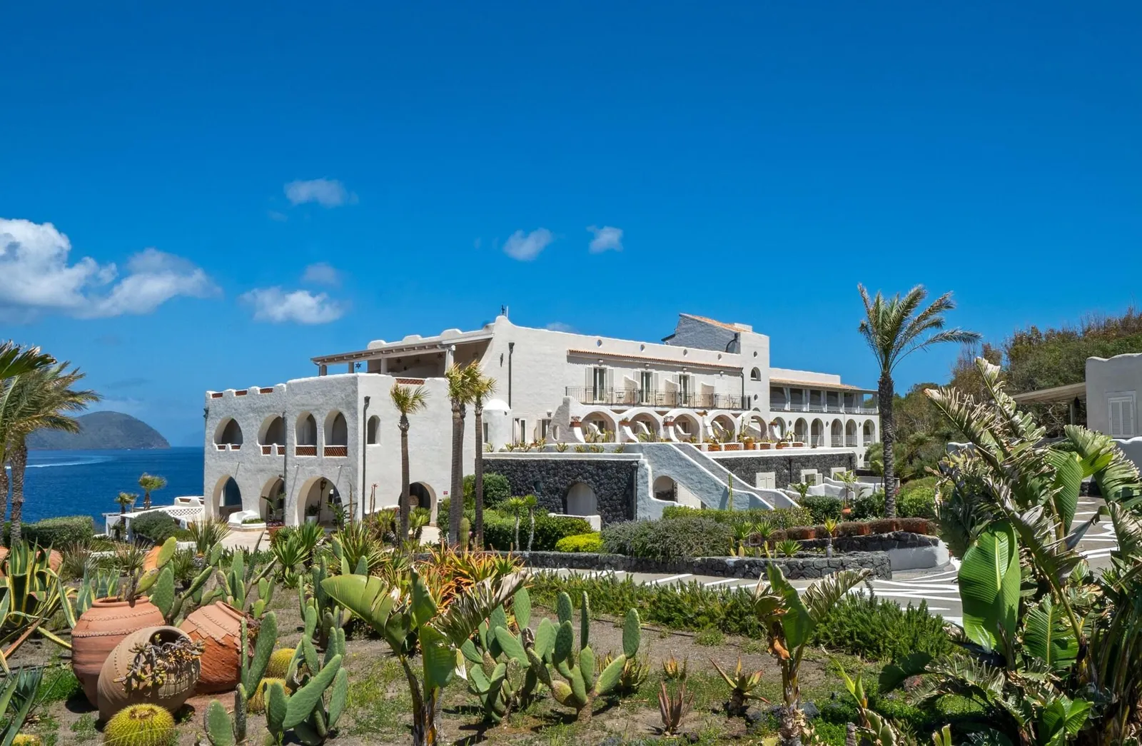 Therasia Resort Sea & Spa — Exterior, Lipari